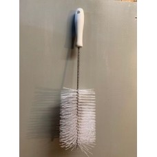 Bulk outlet brush